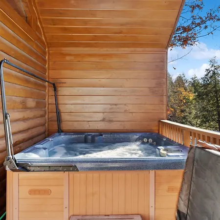 Experience The Allure Of Almost Paradise Where Bliss Awaits Gatlinburg Exterior photo