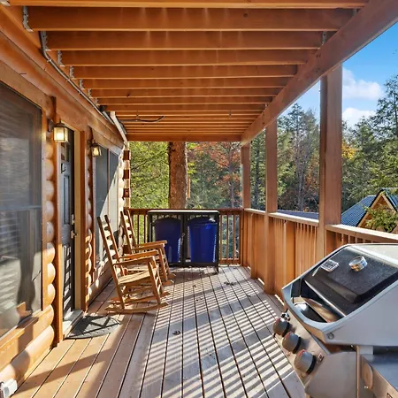 Experience The Allure Of Almost Paradise Where Bliss Awaits Gatlinburg Exterior photo