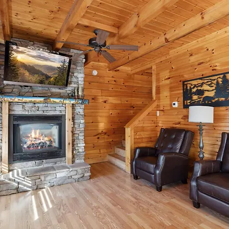 Experience The Allure Of Almost Paradise Where Bliss Awaits Gatlinburg Exterior photo